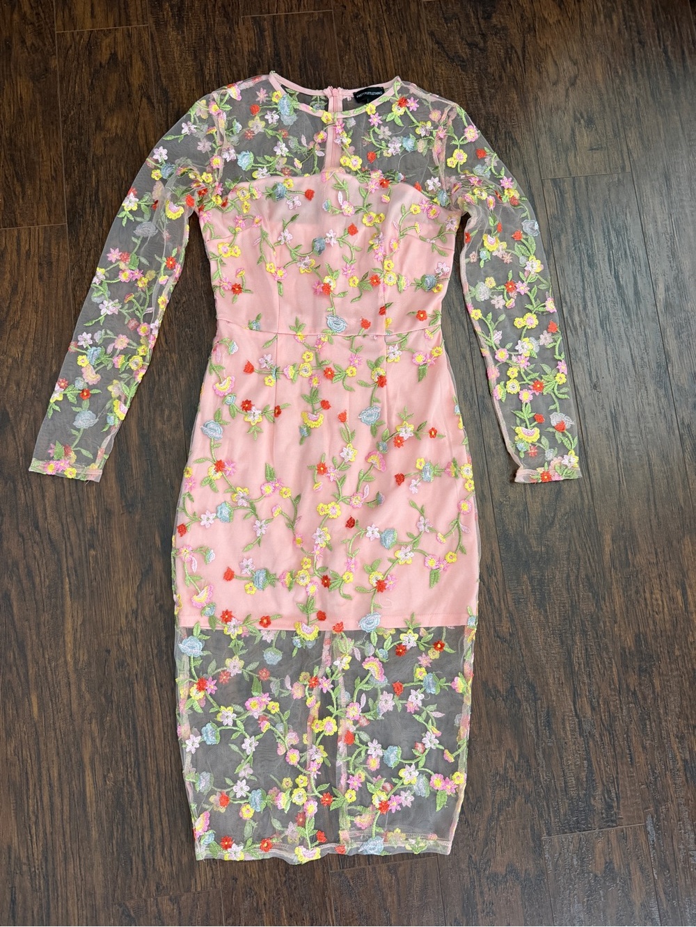 PrettyLittleThing Pink Floral Embroidered Mesh Midi Dress